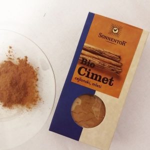 Read more about the article Cimet [Zdravilni učinki cimeta in njegova uporaba]